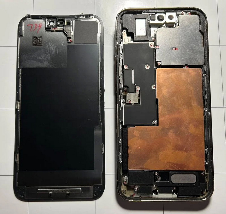 prototype-vesica-iphone-internal.JPG